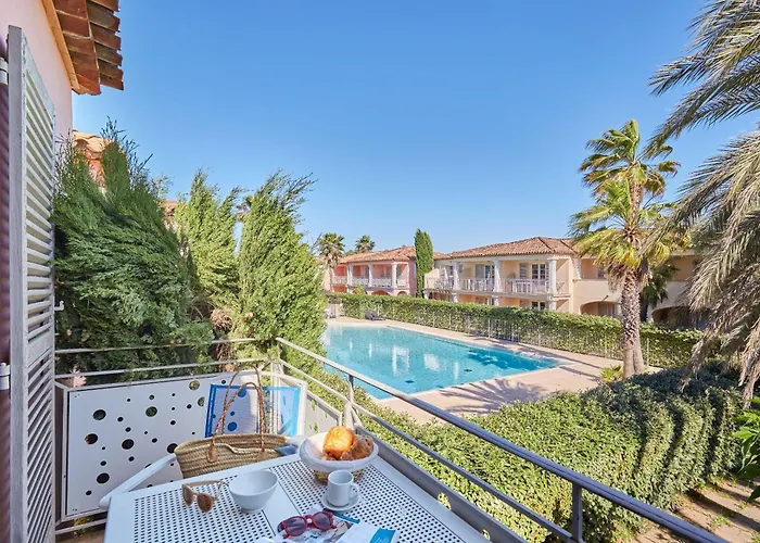 Hotel apartamentowy Odalys La Palmeraie 3*