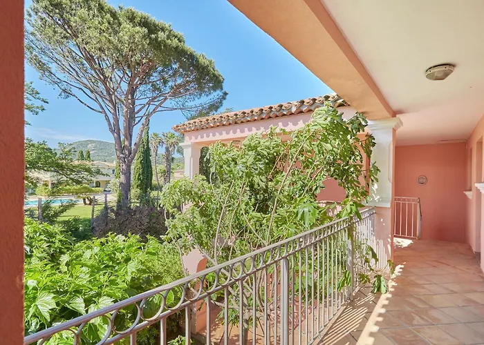 Odalys La Palmeraie 그리모